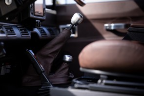 Arkonik Safari Land Rover Defender gear knobs