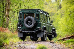 Arkonik Venture Land Rover Defender rear angle exterior