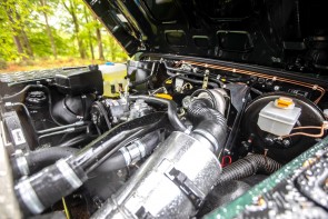 Arkonik Venture Land Rover Defender engine