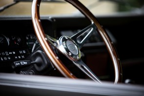 Arkonik Raider Land Rover Defender steering wheel