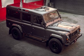 Side view of GOTHAM Defender 110 built by Arkonik.