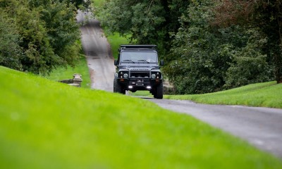 BARBICAN: Defender 110 V8 restored by Arkonik