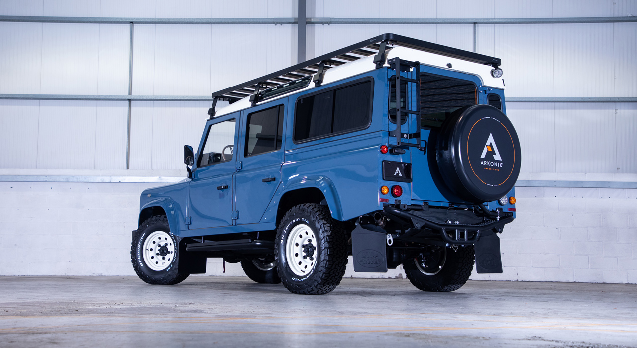 Skye Defender 110: Rear view