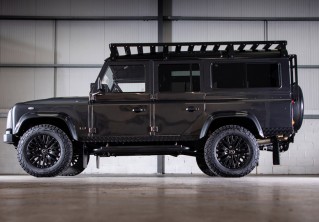 3.5 V8 Defender 110 SW Available Now!