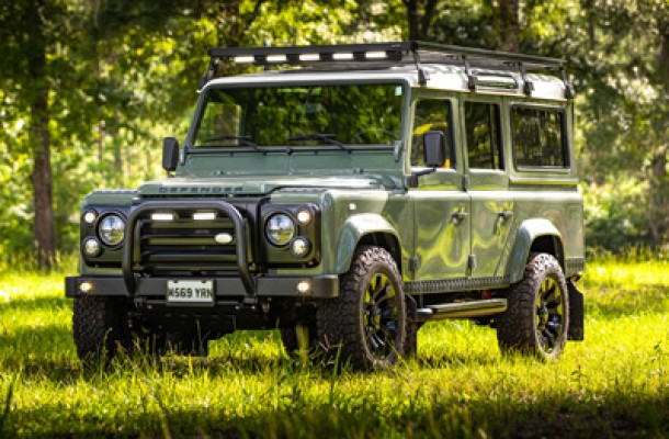 1995 Land Rover Defender 110 by Arkonik