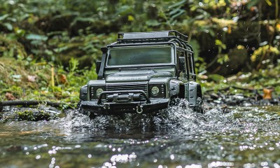 Arkonik x Traxxas R/C 1:10 Land Rover Defender