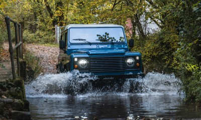 FORD: Land Rover Defender 90 restored by Arkonik