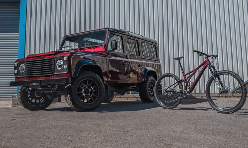 Arkonik x Specialized custom mountain bikes