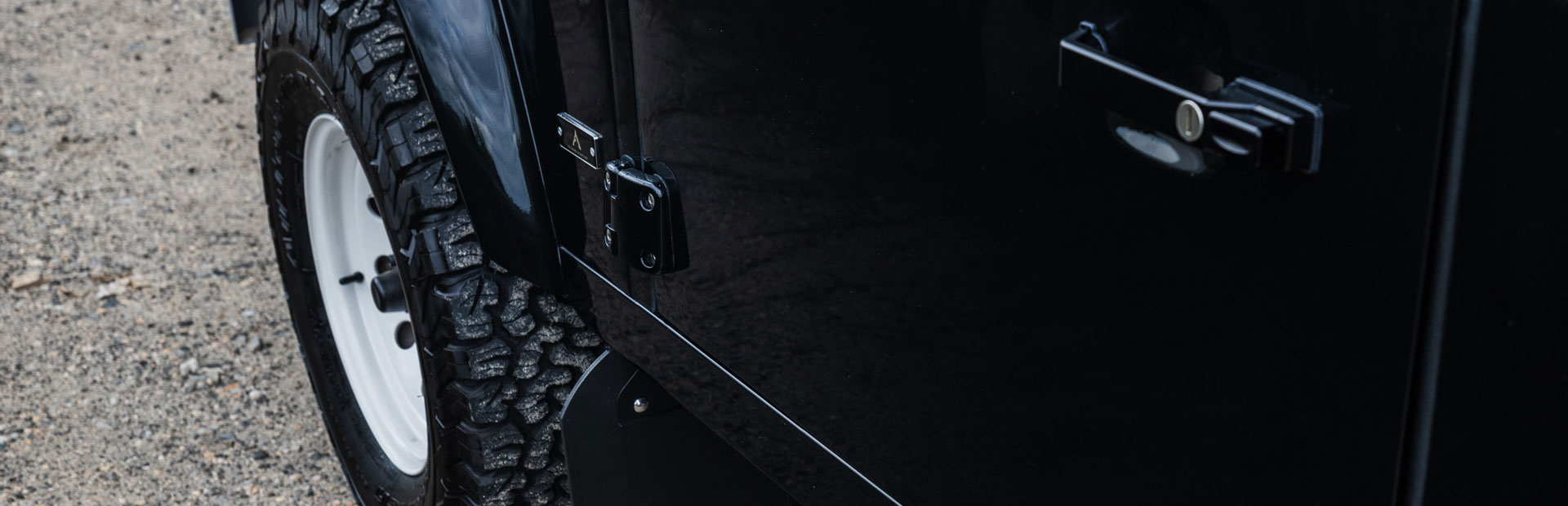 Arkonik ARK792 - Custom built Land Rover Defender 90