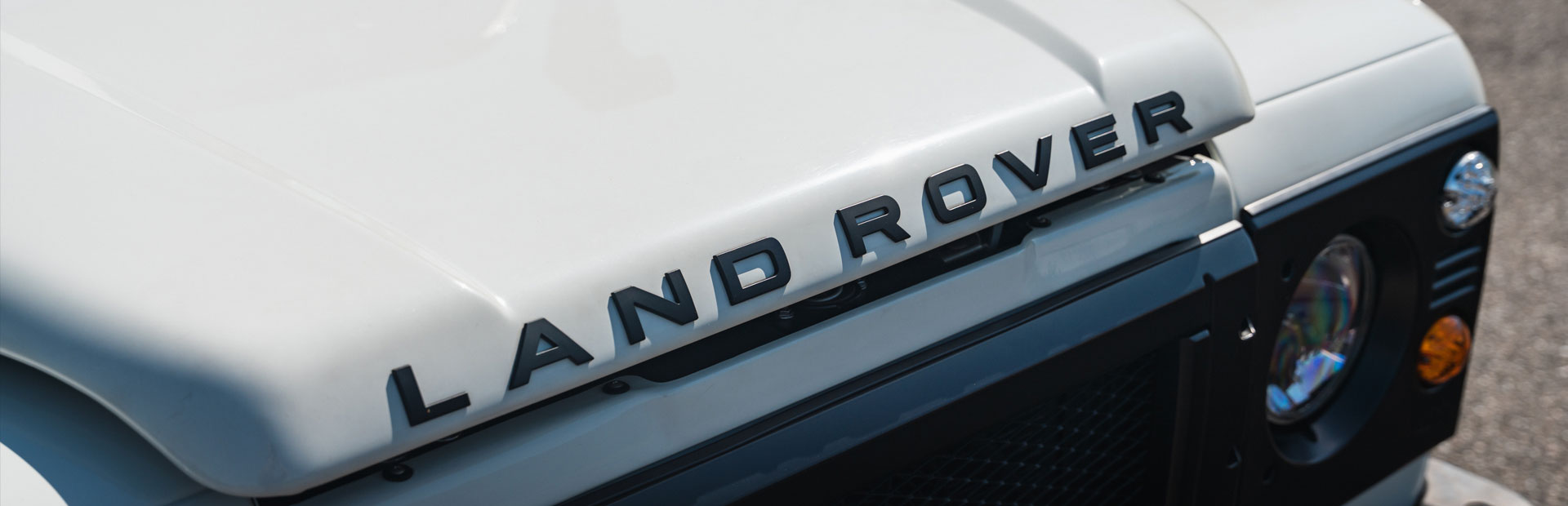 Arkonik ARK806 - Custom built Land Rover Defender 90