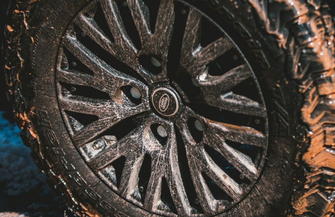 Wheels in Motion: Our Wheel & Tyre Guide