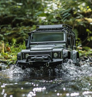 Arkonik x Traxxas 1:10 R/C Land Rover Defender